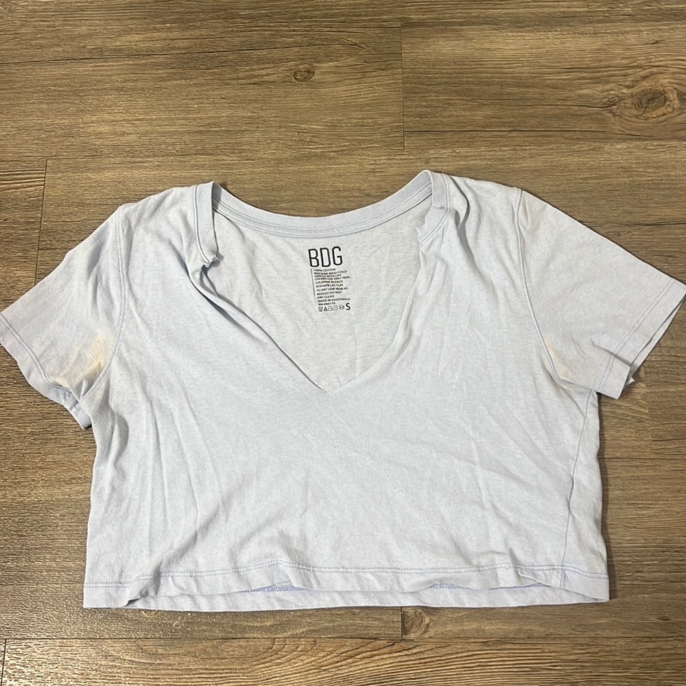 Urban Outfitters v-neck cropped short sleeve t-shirt